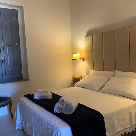 Palazzo Sama Bed & Breakfast Катандзаро Екстериор снимка